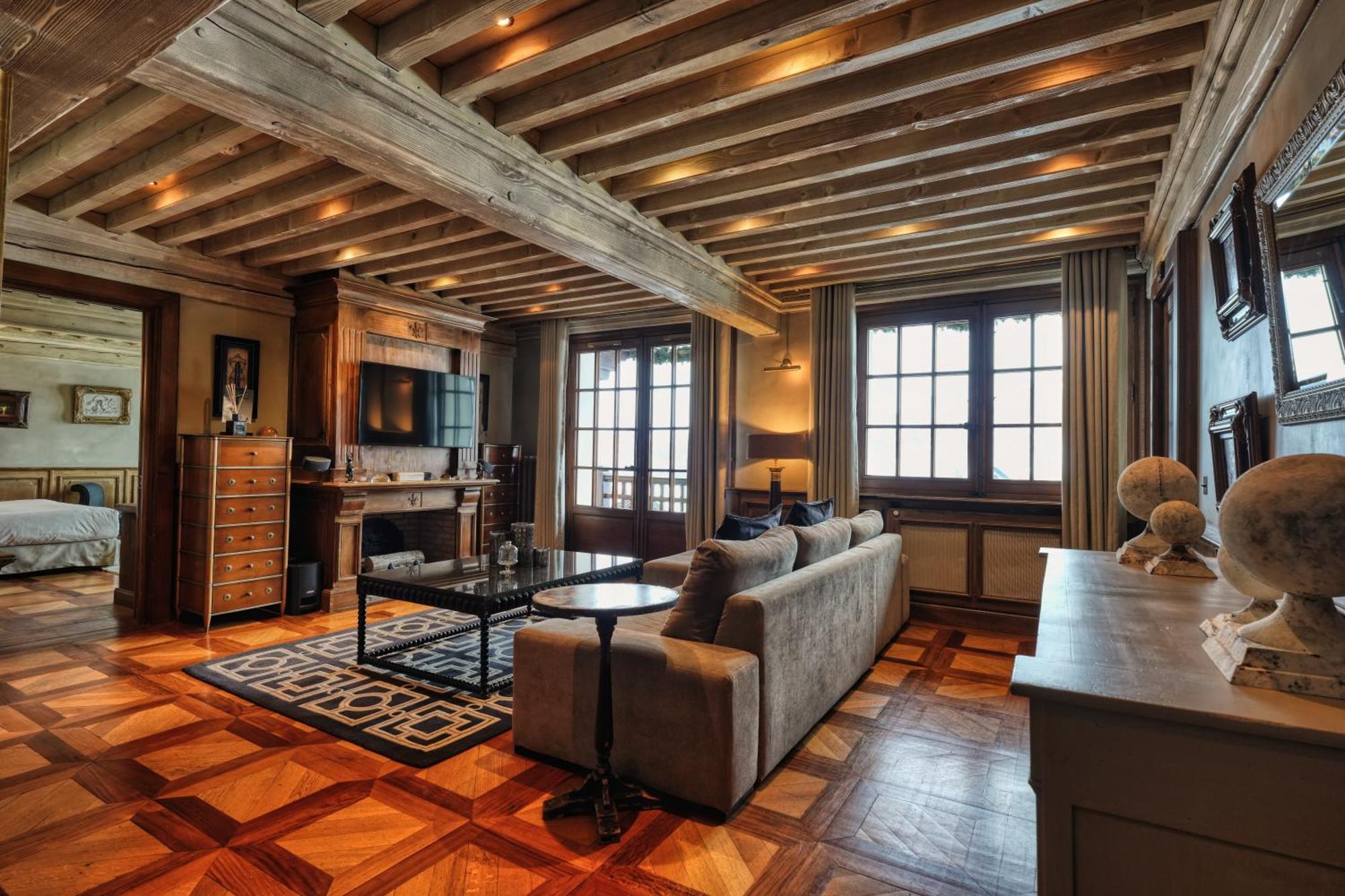 Le Saint Joseph Hotel Courchevel Bagian luar foto