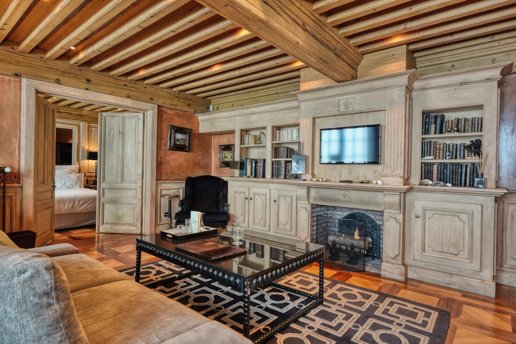 Le Saint Joseph Hotel Courchevel Bagian luar foto