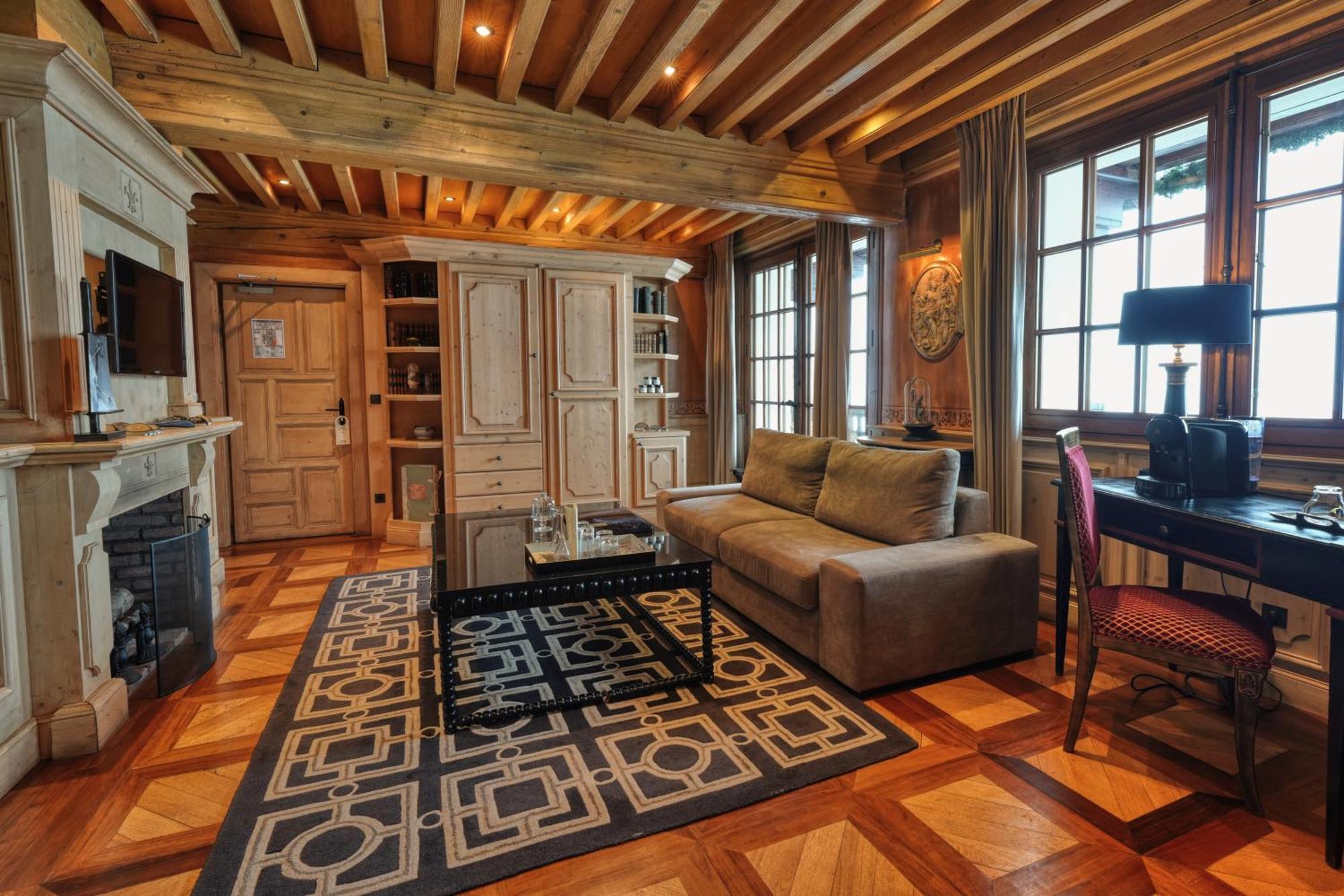Le Saint Joseph Hotel Courchevel Bagian luar foto