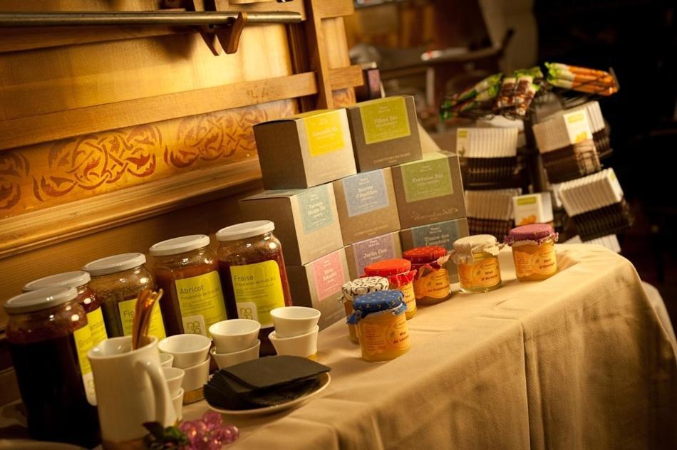 Le Saint Joseph Hotel Courchevel Bagian luar foto