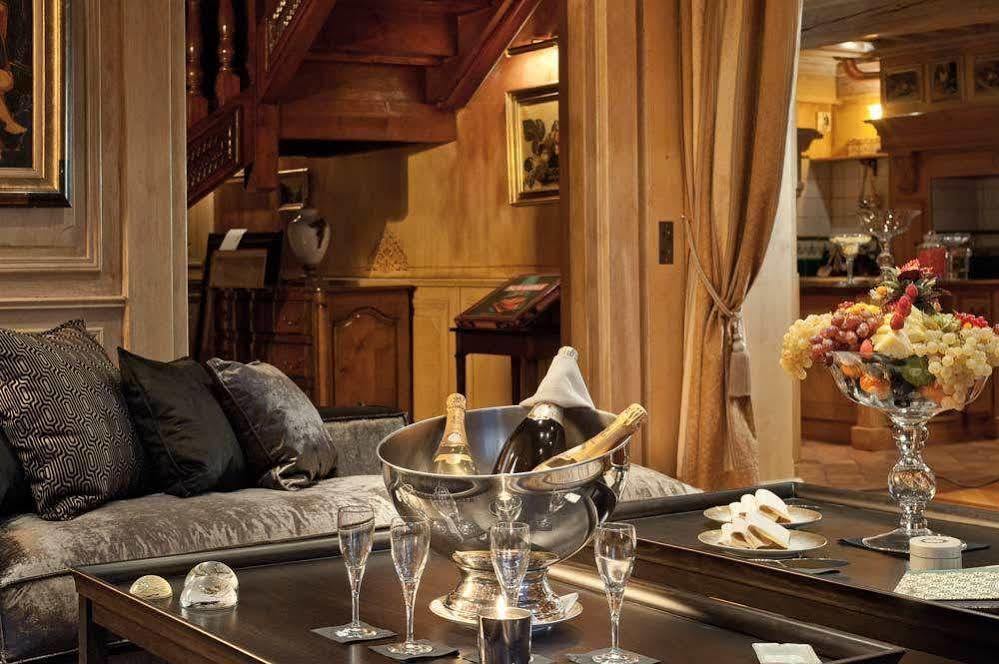 Le Saint Joseph Hotel Courchevel Bagian luar foto